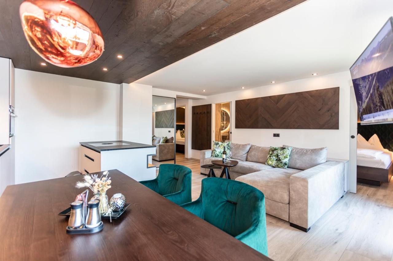 Hettlerhof Hotel ไมส์โฮเฟิน ภายนอก รูปภาพ