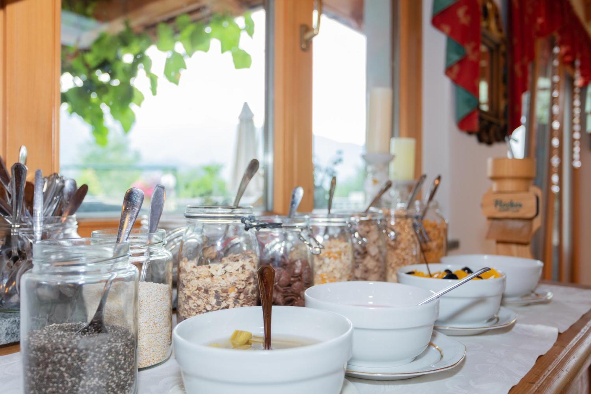 Hettlerhof Hotel ไมส์โฮเฟิน ภายนอก รูปภาพ