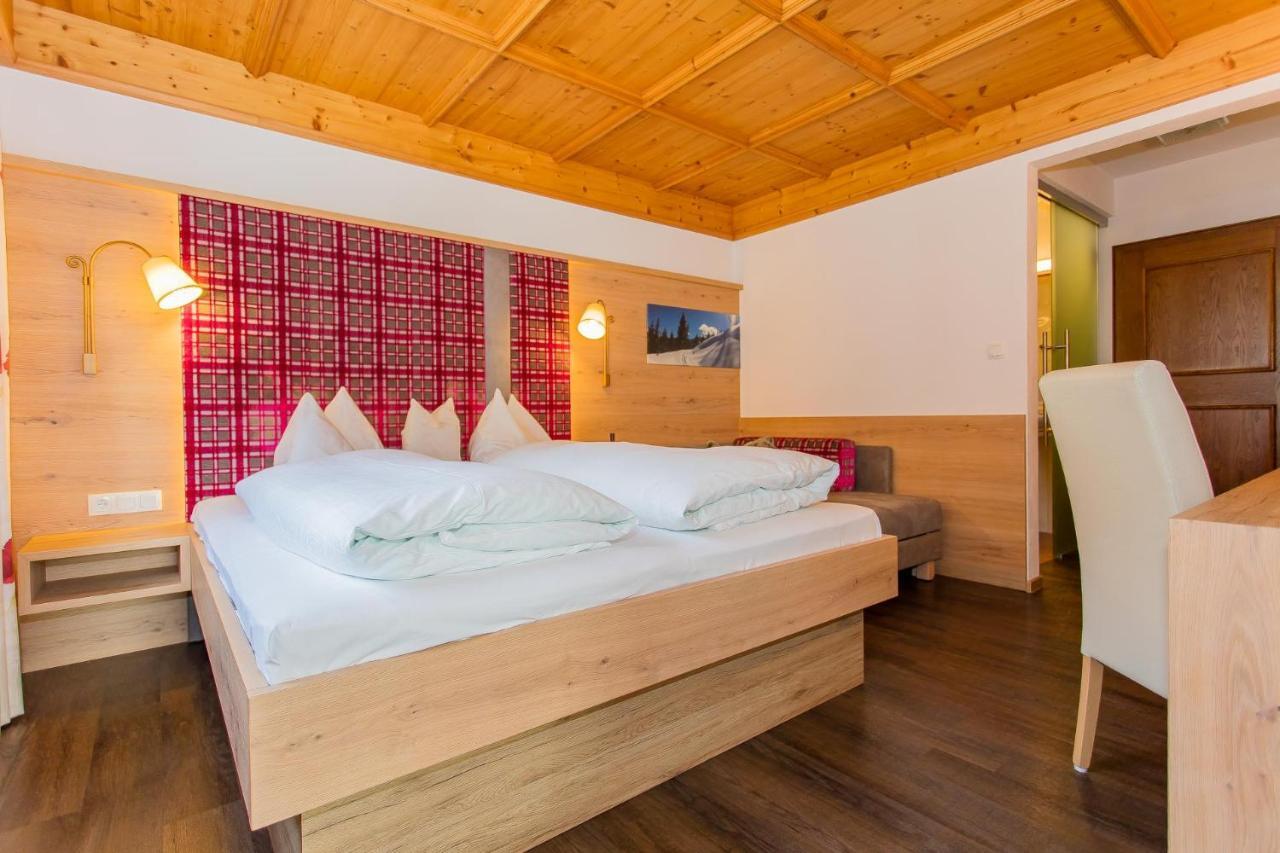 Hettlerhof Hotel ไมส์โฮเฟิน ภายนอก รูปภาพ